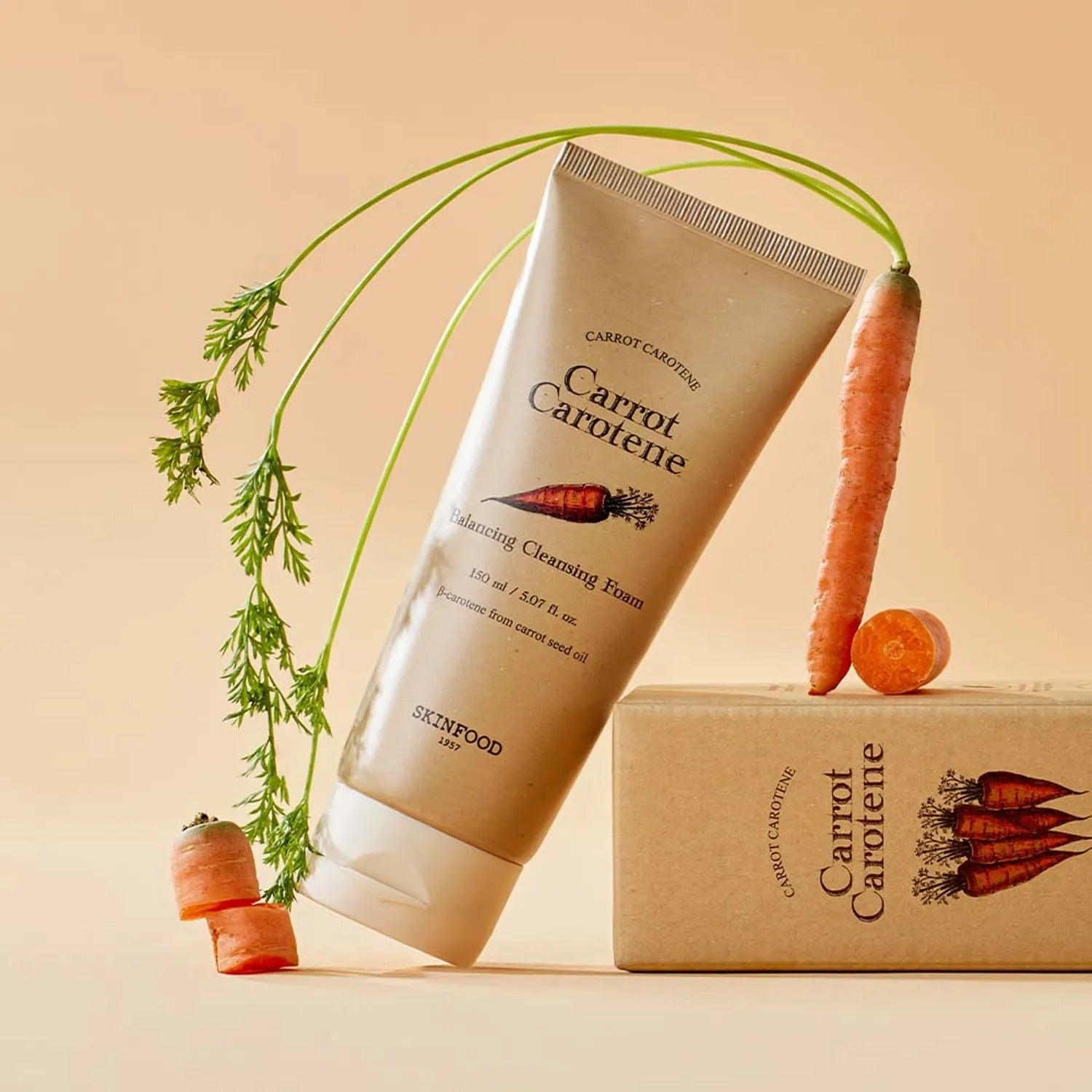 SKINFOOD Carrot Carotene Balancing Cleansing Foam