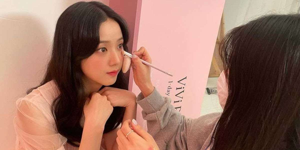 How Your K-Pop Idols Get Ready for the Stage