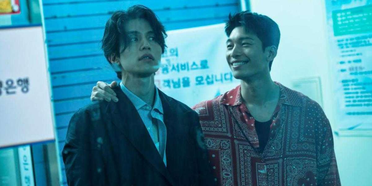 Lee Dongwook and Wi Hajoon to Appear on Amazing Saturday