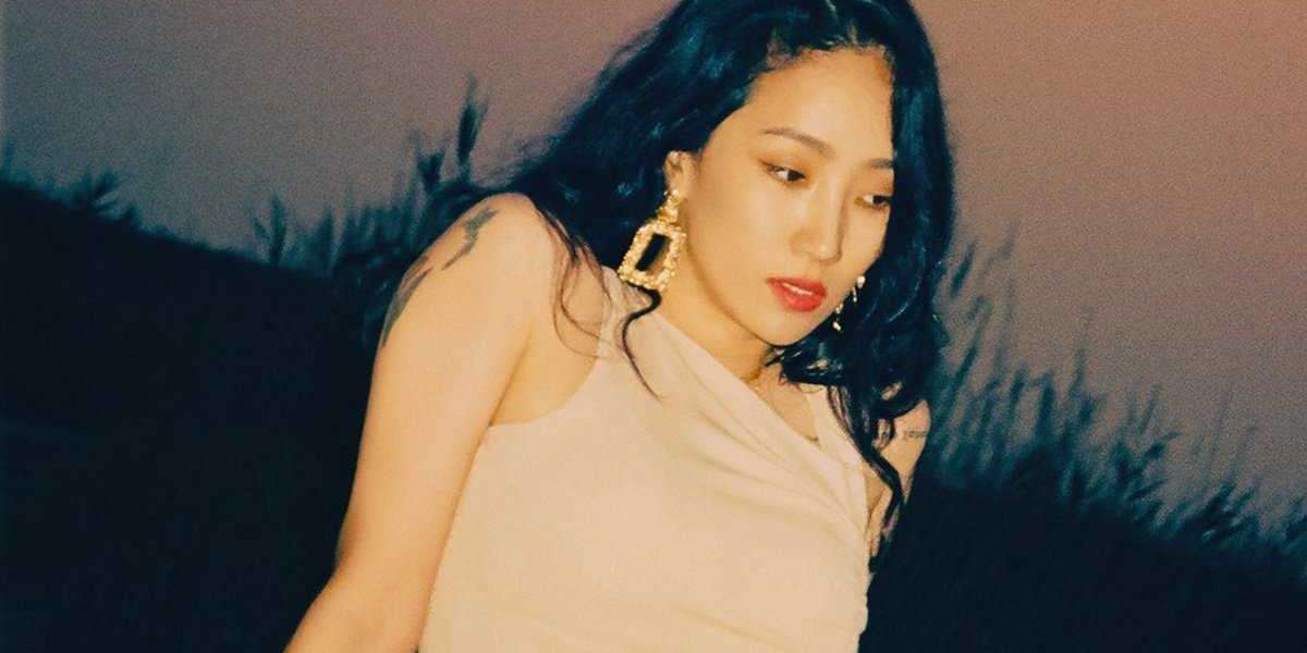 HA:TFELT on Her Father's Swindling Controversy, Thoughts on Dating and Marriage, and More