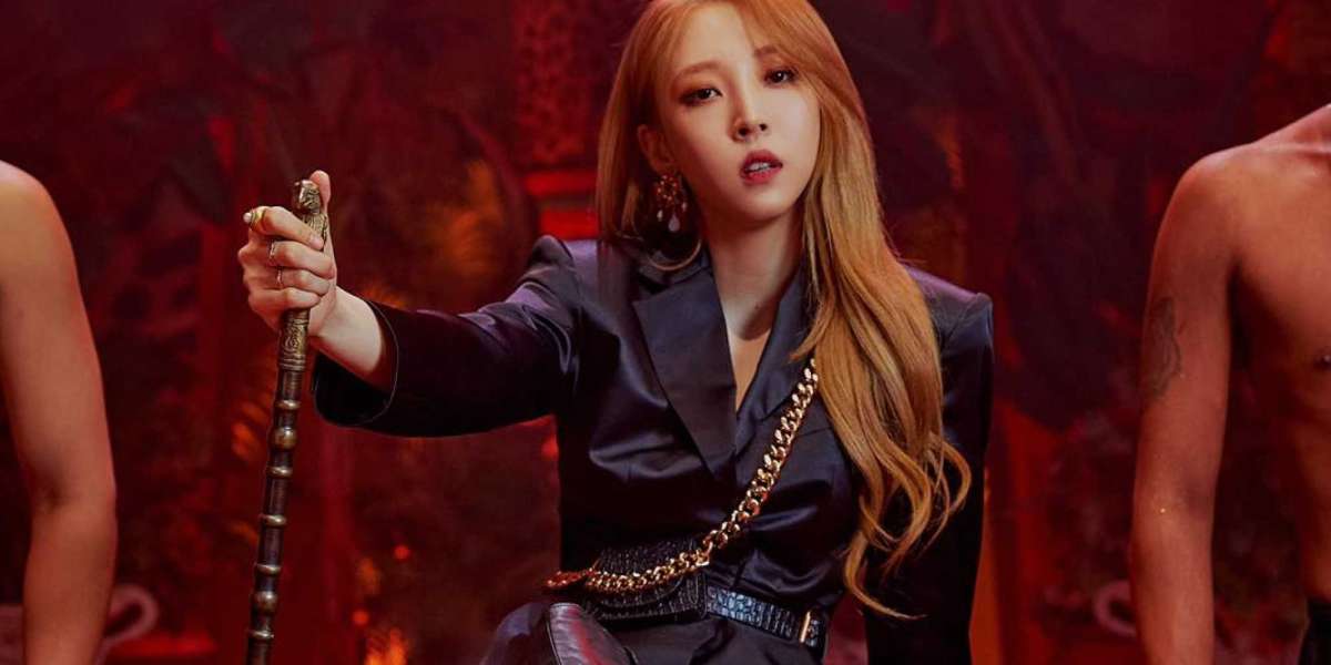 Mamamoo's Moonbyul Talks About Rebellion, Changes in Her Life, and More