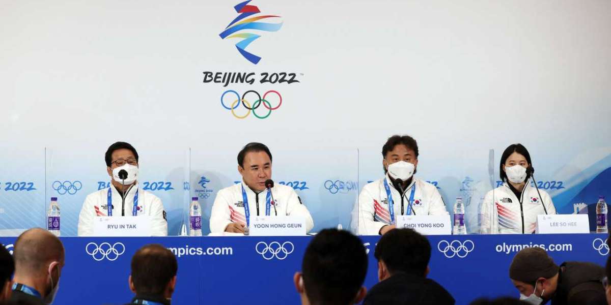 Foreign Reporters Complained of No English Interpreters During South Korean Olympic Team Press Conference
