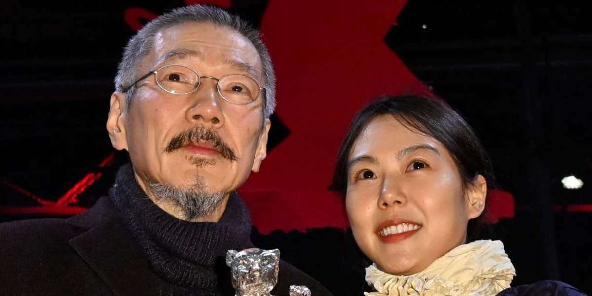 Hong Sang-soo Brings Home Second Prize in Berlin International Film Festival