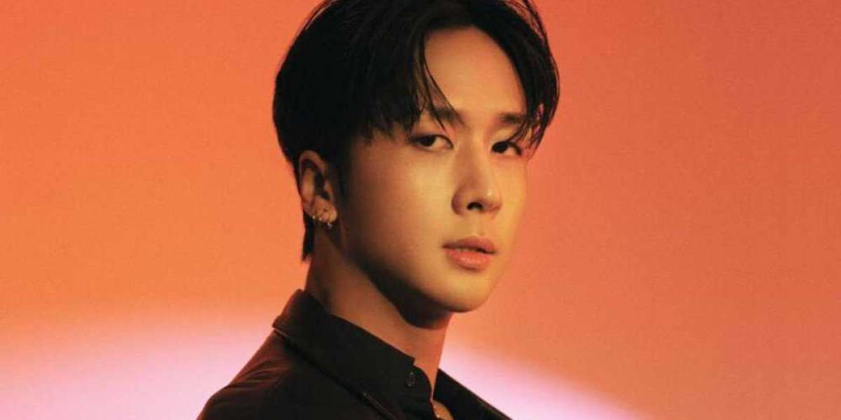 Ravi Shares Reason Behind The Album Name 'LOVE&FIGHT' And His Goals in Newsen Interview