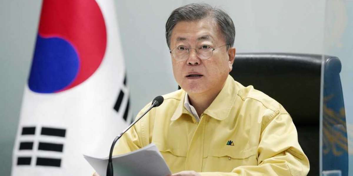 "COVID Surge on Its Final Obstacle" -- President Moon