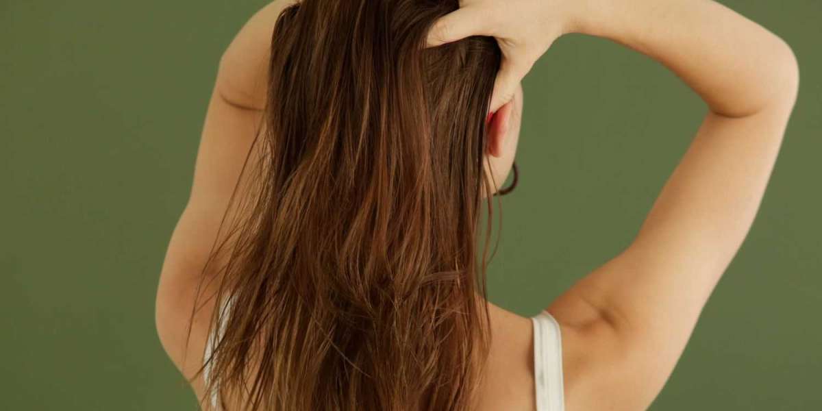 Discovering the Secrets: Sodium Benzoate's Hair Benefits