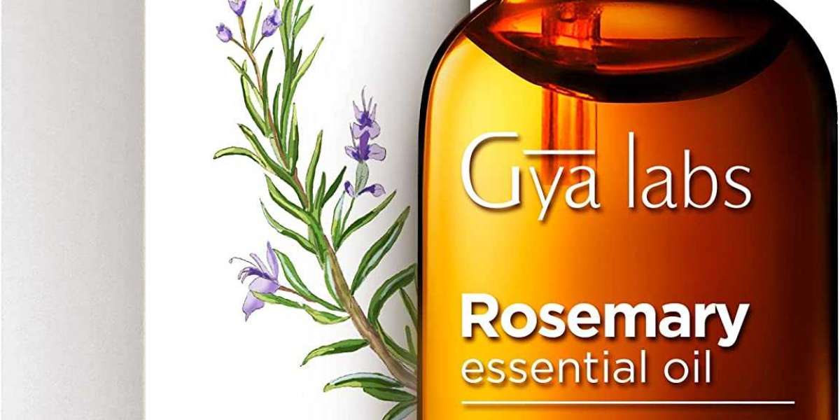 How to Choose the Best Rosemary Essential Oil for You