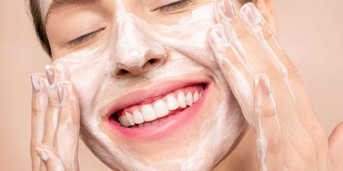 Acrylic Polymer and its Benefits for Skin